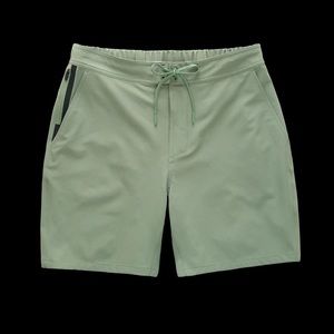 Ten Thousand Foundation Short